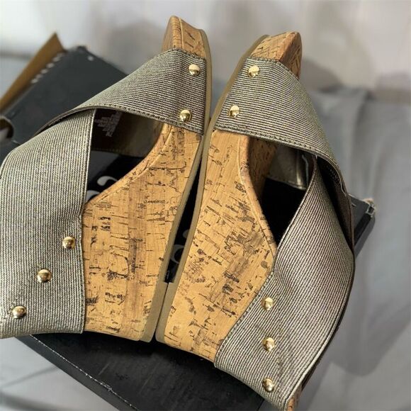 ANA Lexi Gold Wedge Sandals 7M NIB Metallic Cork Platform Summer Slides - Picture 6 of 8